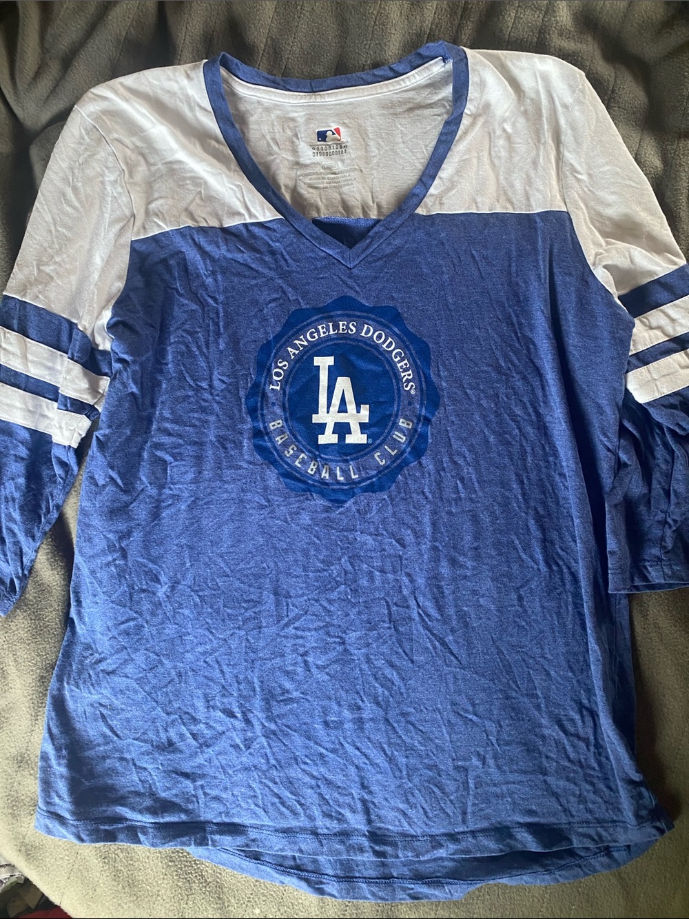 Genuine Merchandise Los Angeles Dodgers Blue & White V-Neck Baseball Tee